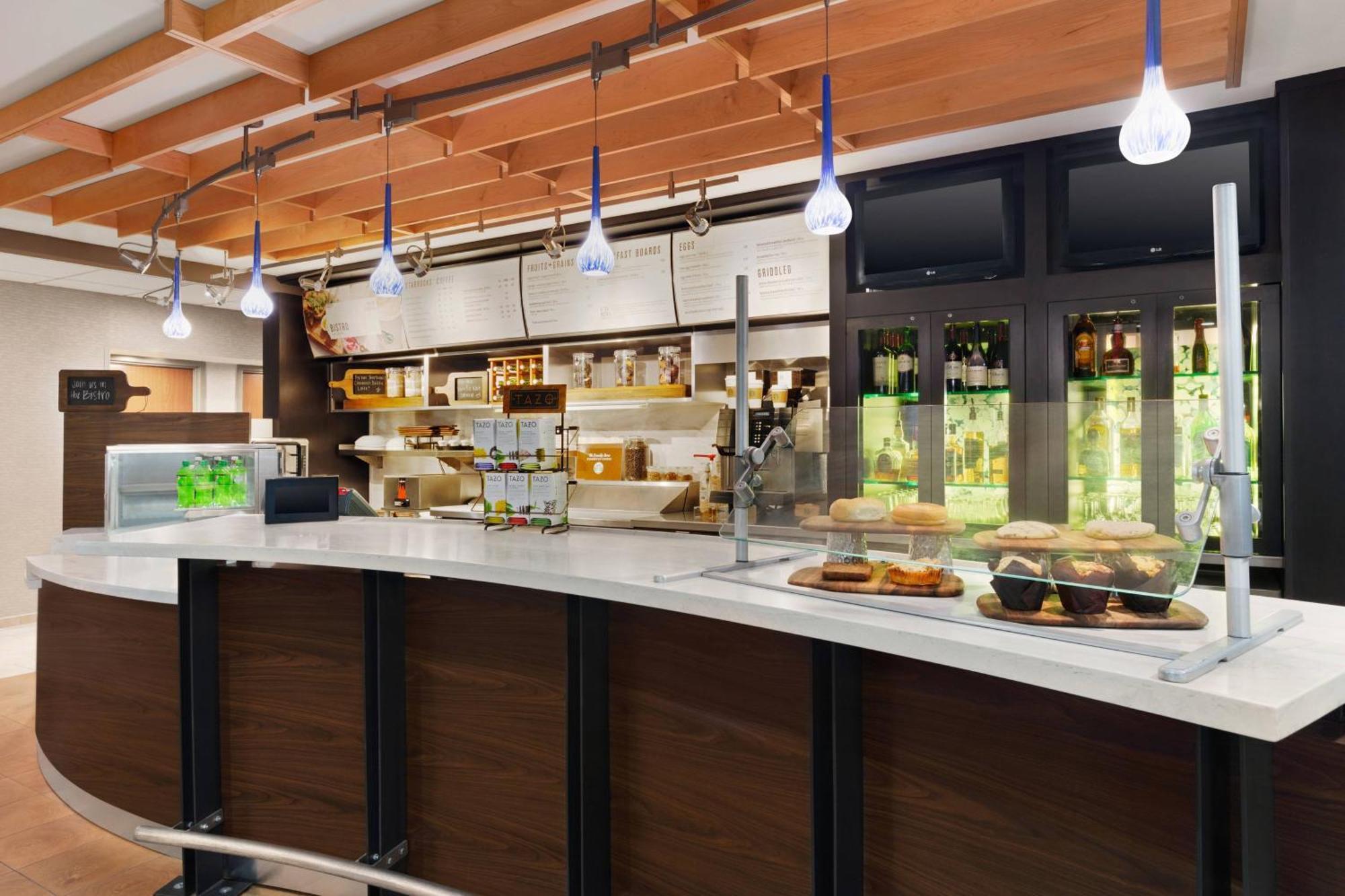 Courtyard By Marriott Tulsa Central Ngoại thất bức ảnh
